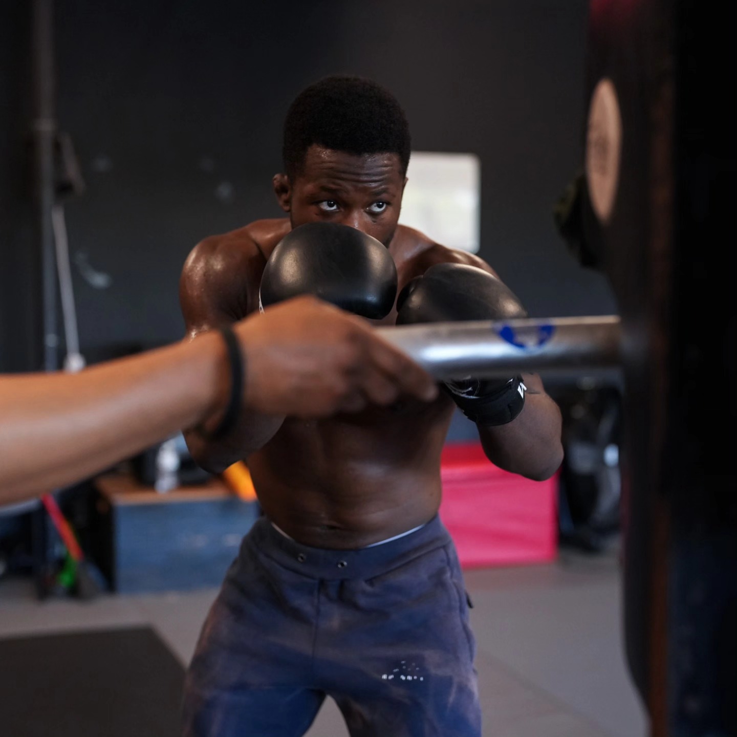 Sodiq boxing training defensive stance